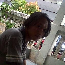 Penulis Buku, Komikus,