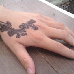 Jatheen_Royth's profile picture. Im a walking Smiley, sometimes Grumpy - A Music Junkie - Another Wannabe. Story teller , Soul searcher and Lost Explorer.