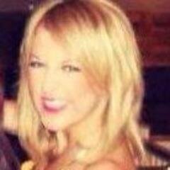 Zoz_Muz's profile picture. Principal Consultant for all things 'Experience Design' in Sydney #UX #UI #CX zoe@mitchellake.com