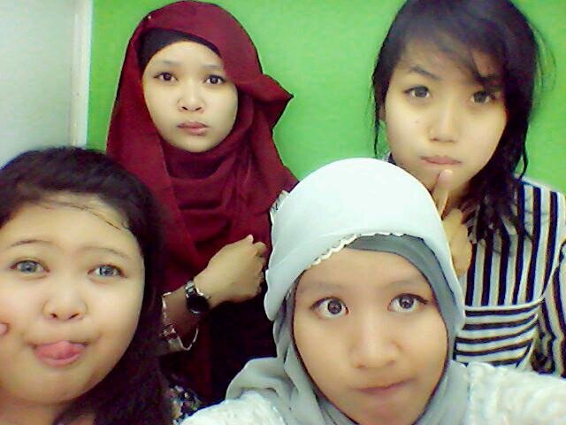 Born to Be ǎ Lady | love K-Drama, J-drama, Boyband | always NeveR giVe up | accounting student | pumper | I Love my Family| :*