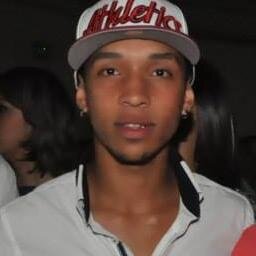 # Teendo amor e saúde ,da vida eu não reclamo ,amo a vida que lévo ,lévo a vida que amo ..!♪♫