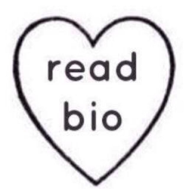 I GAVE YOU A FREE FOLLOW! follow @ameliabuh & @kissinglewk they follow back xx