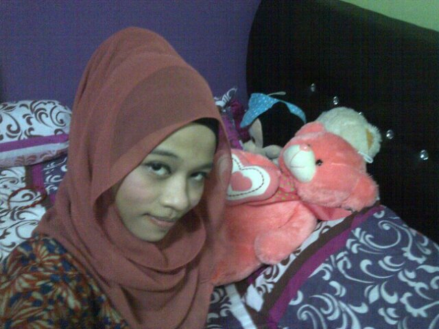 ein_nazreem's profile picture. 