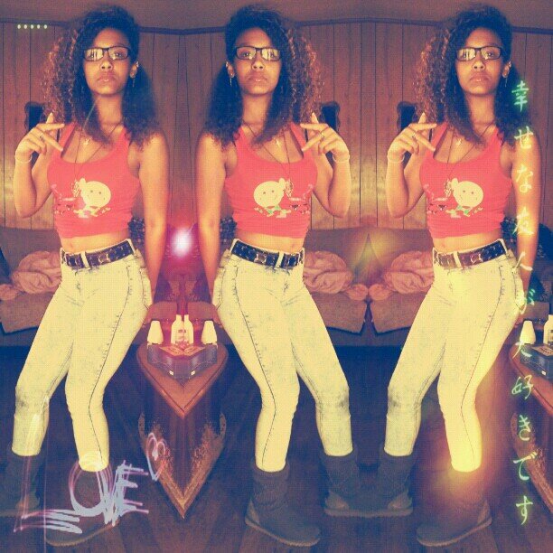 YoungKhalifaaa_'s profile picture. *; New Twitter ! FMOI : @FemaleWiz__ Smoke Till I Hallucinate . †