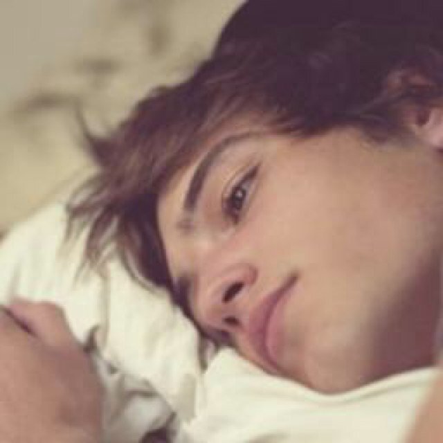George shelley. @EdwaHarry is my babe