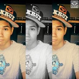 - Pensa o que quiser ae Ramelão u_u