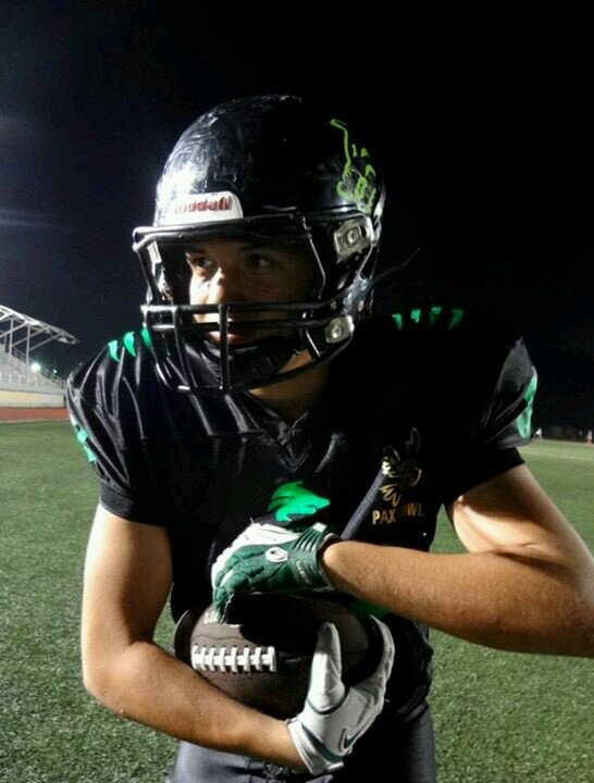 MonBenavides's profile picture. tight end #29