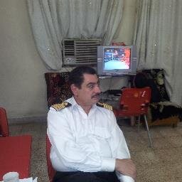 هكذا يضيع الدين عندما نقدس رجل الدين اكثر من الدين  Captain