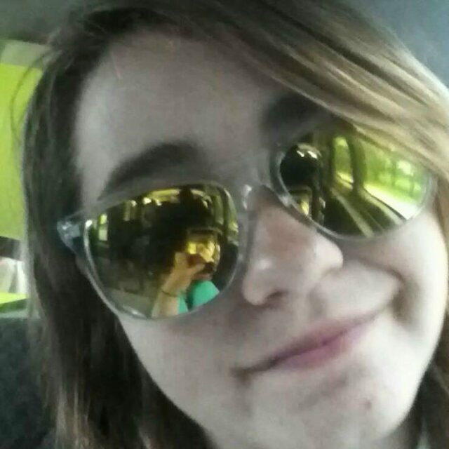 I LOVE MAllory Charity Brown go follow her @Mallory_Charity