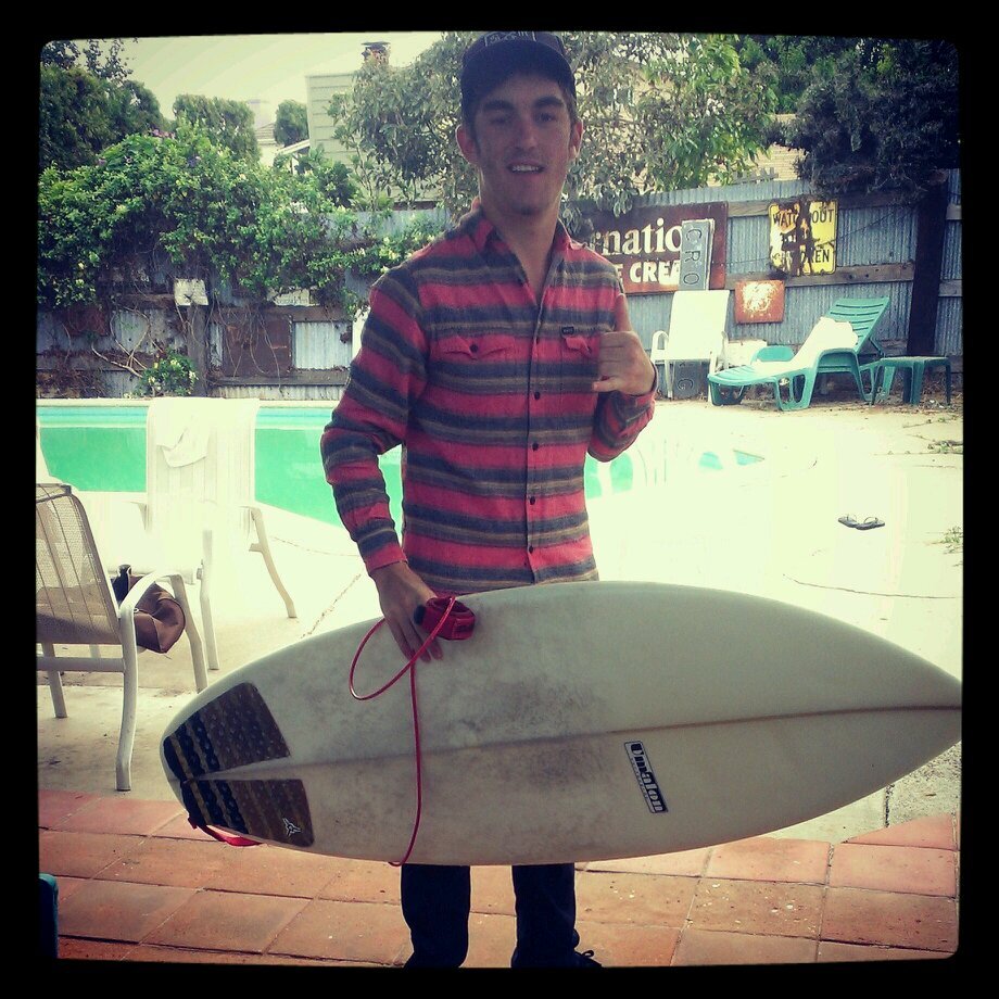 surfer,skater,wakeboarder,having fun no matter the cost! SHRED THE GNAR!!!! YEWWWWW... dubstep,trance,hard rock, some rap, follow me plse thanks