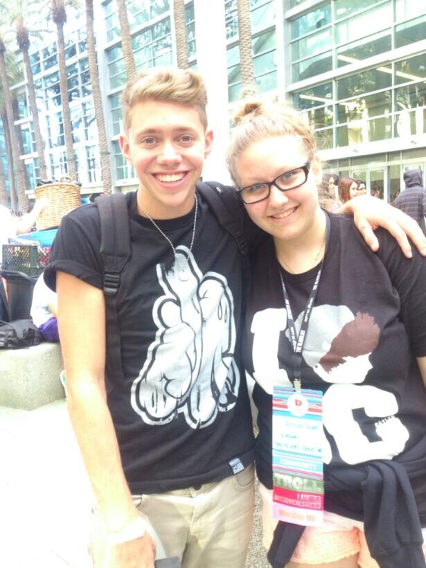 free follow bc awesome user @o2lickme