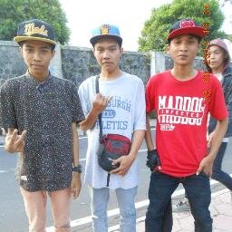 I'm Rama R | my school in smki| 13/1/12 | I'm like girl nature / I do not like hight |someone (ɔ˘з(˘⌣˘ ) •| You want follback, please