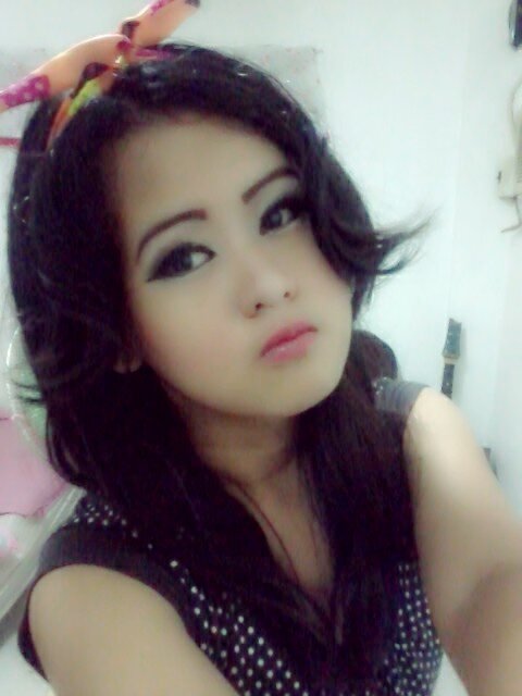 RTUians | make-up and hairstyle practitioner | dancer | singer ????? :) | addicted in reading wattpad stories :)