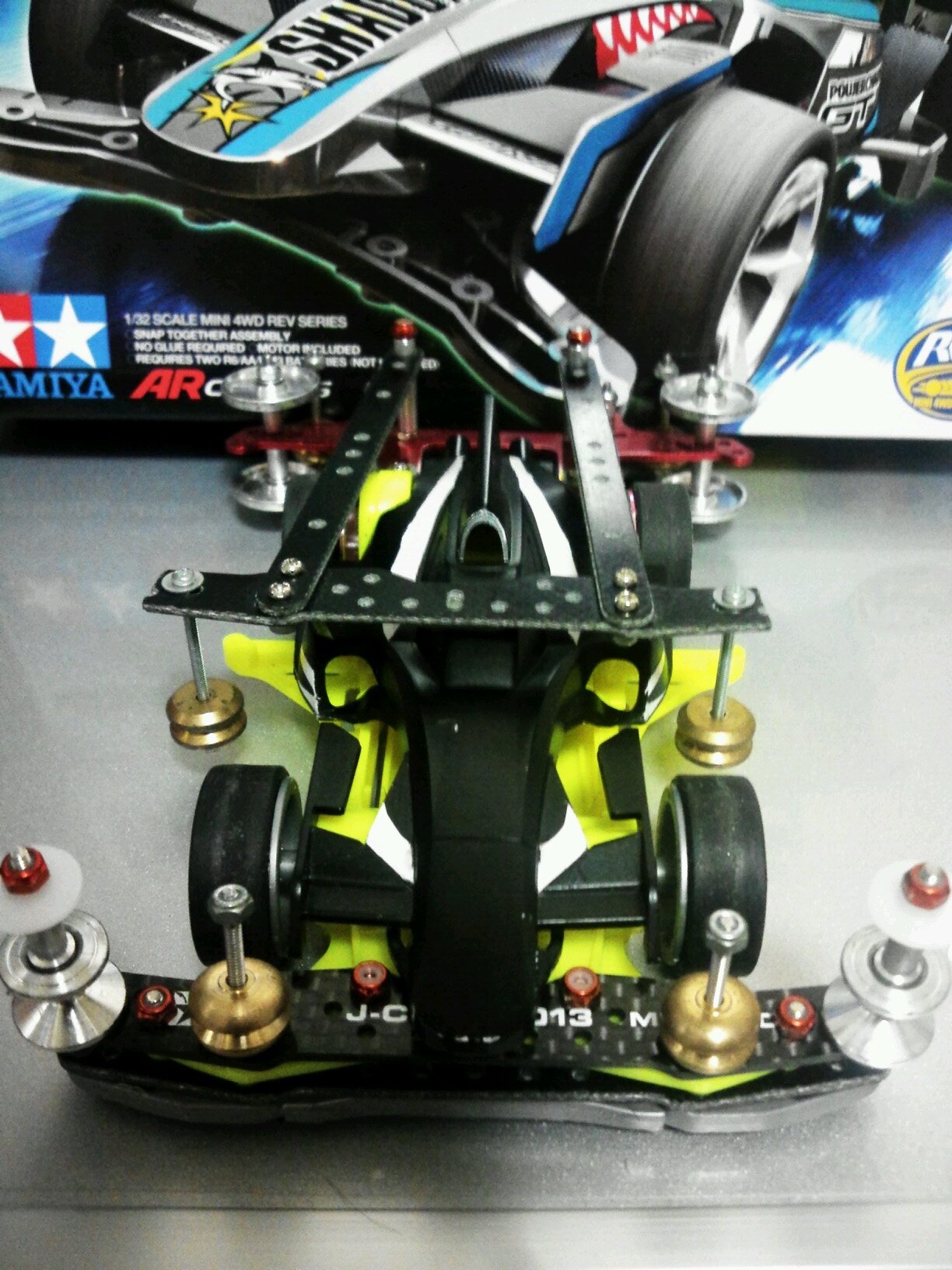ゲーム、自転車、玩具が好きなどこにでもいるあほんだらです。よろしゅう！
しょうもないことばかり呟いてるけど気軽に突っ込んでネ。
最近はミニ四駆メイン気味です。基本mixiで呟いてます。