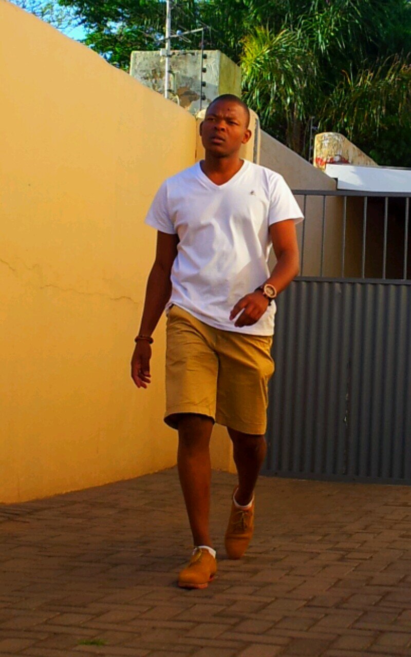 [Logistician][Proud Ndebele][My blood type is coffee][welcome to my world][Carpe Diem]
