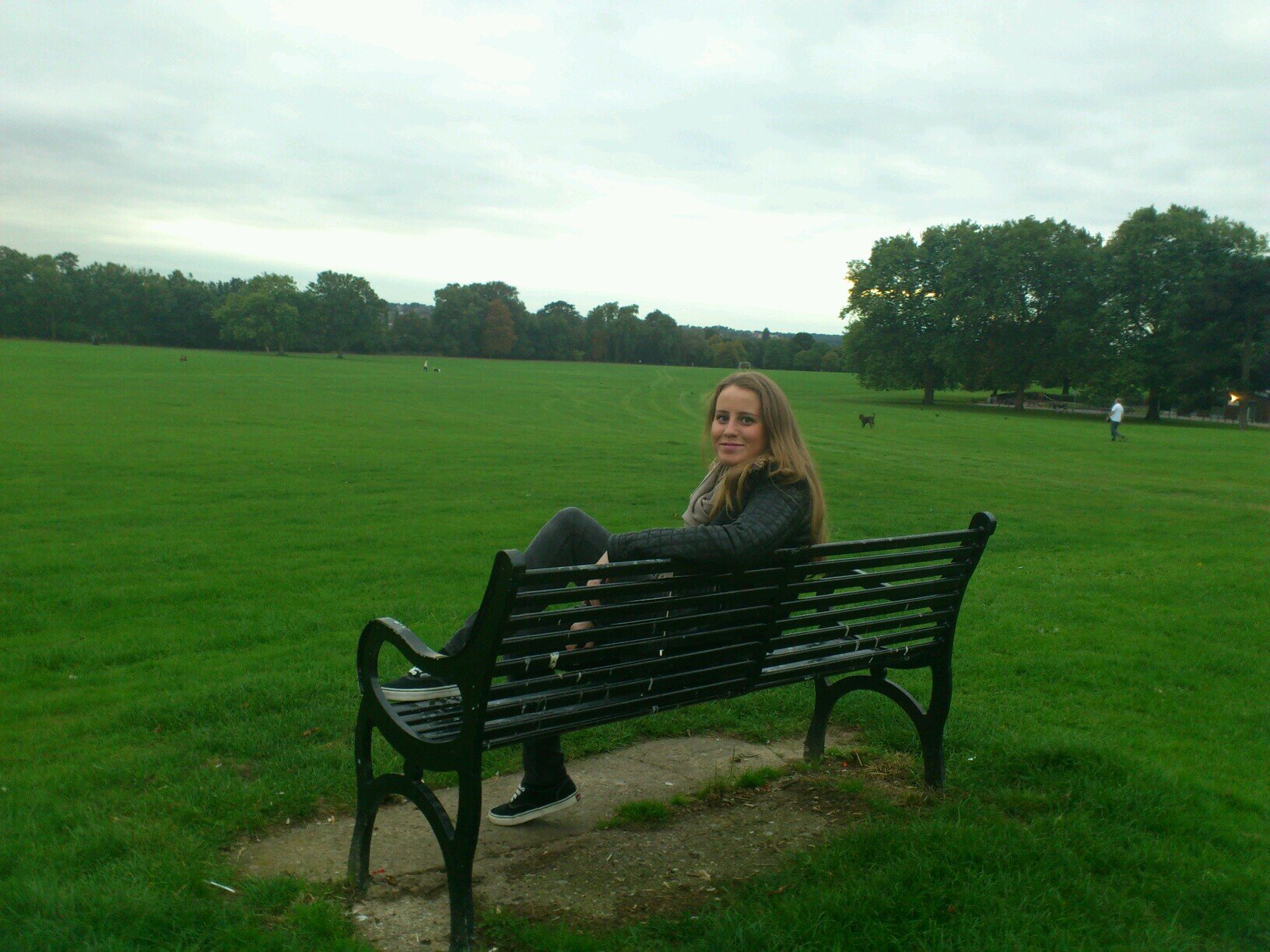 eligom_'s profile picture. 