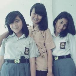 pacar baru?! yadia!