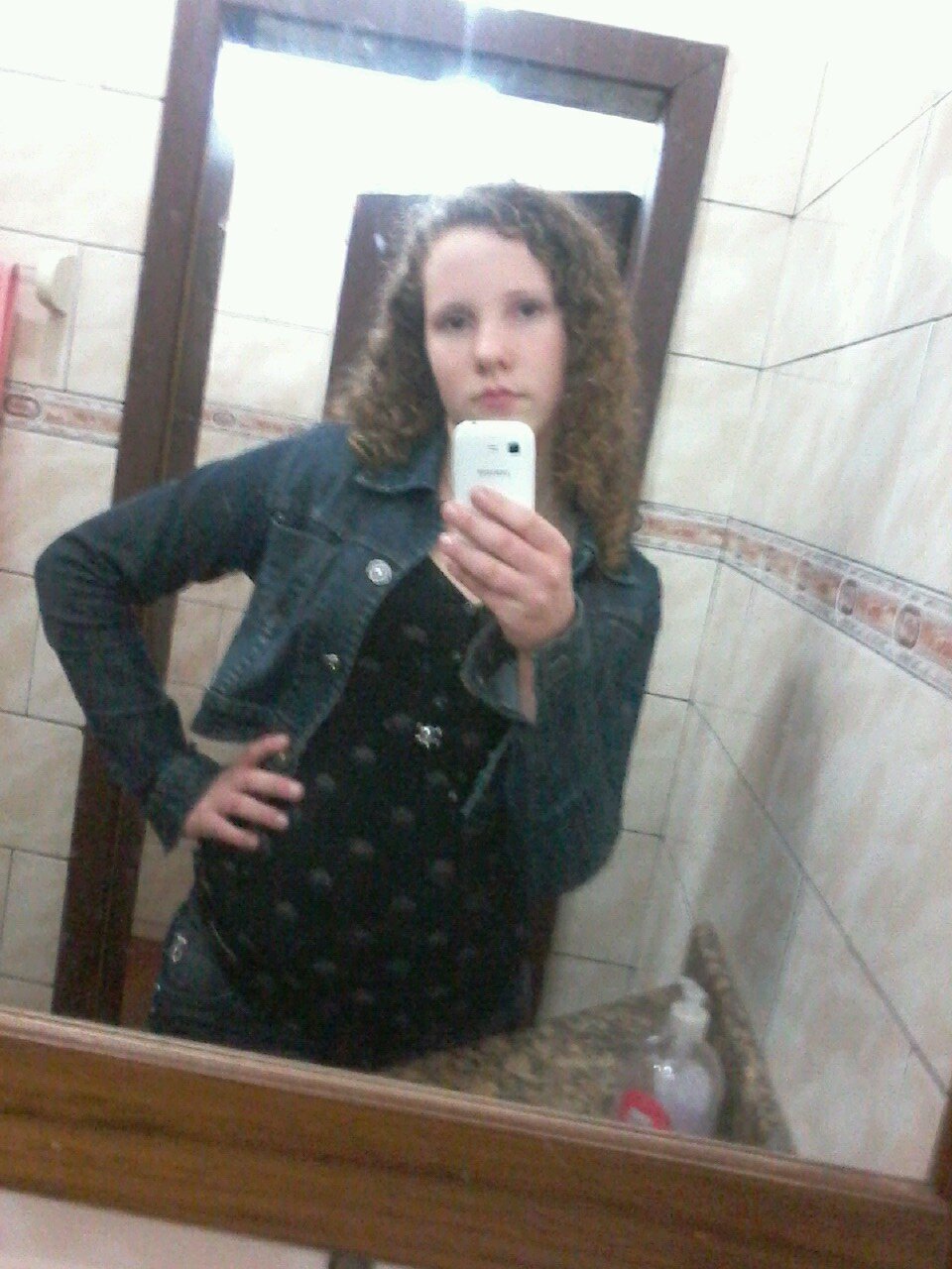 Gaúcha, 12 anos.  http://t.co/lIZ3lw4sLG     Istagram: @brendabfenske