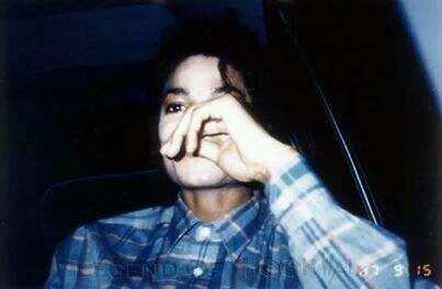 Apenas fanaticos pelo Michael Jackson (: