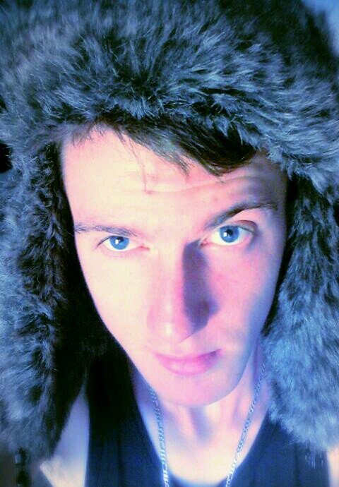 Dj2ron2's profile picture. 