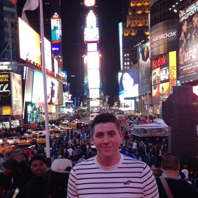 #SWFC fan, beer enthusiast, general gambler and nicknamed 'dino' by a Las Vegas taxi driver