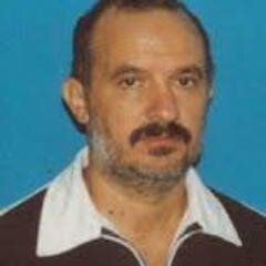 jubilado. Ingeniero. Especialista en Gestión de ONGs. Asesor en temas de RS. Clown social