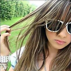 A vida e muito curta pra viver a vida dos outros siga a sua vida e deixe a minha em paz kkkk.