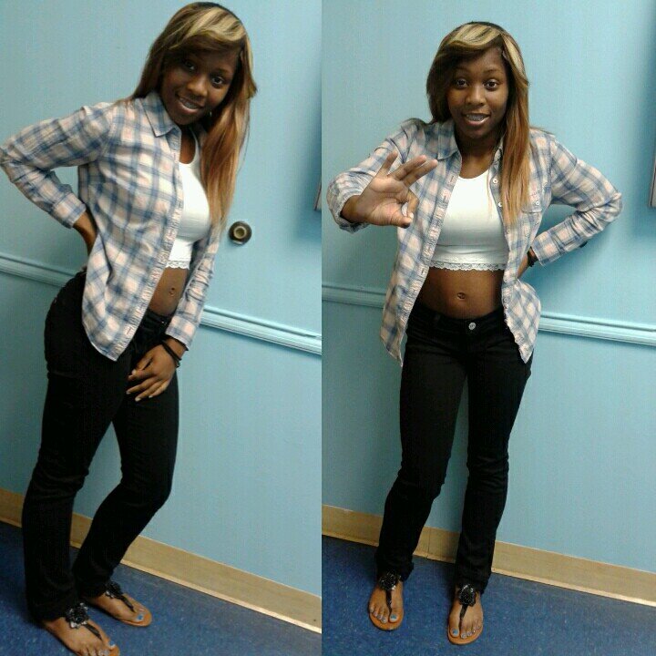 Im Red'Head Enough Said .
Ion take No Bs . I live my life . I love Girls && im Queen BITCH !