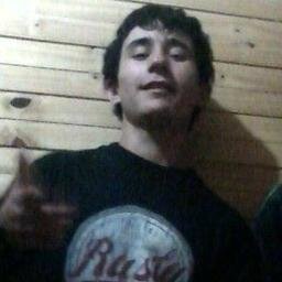 Deus cura todas as suas dores, cicatriza todas as suas feridas, e poe um sorriso onde só havia lágrimas.
