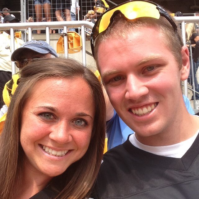 asharbz10's profile picture. 