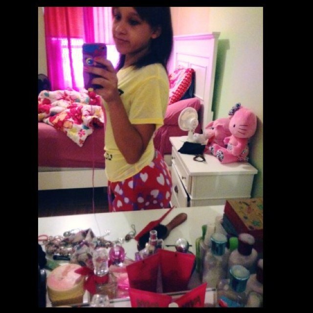 thatbitch_kiara's profile picture. fb: kiara hernandez ♡ | IG: envy_kiara