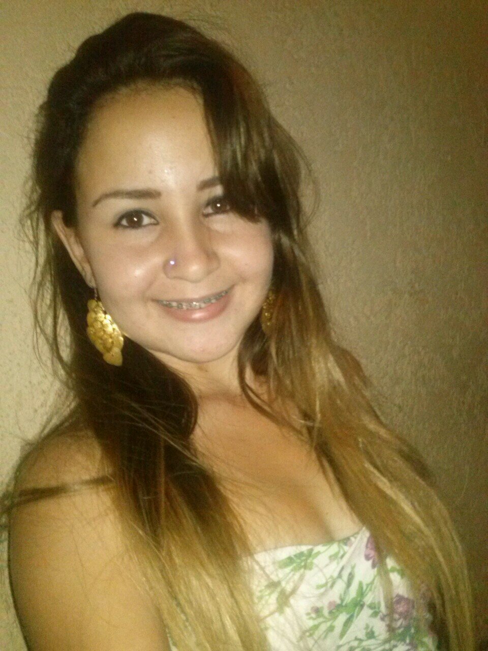 Na vida não quero muito. Quero apenas saber que tentei tudo que quis, tive tudo o que pude, amei tudo que valia e perdi apenas o que, no fundo, nunca foi meu!