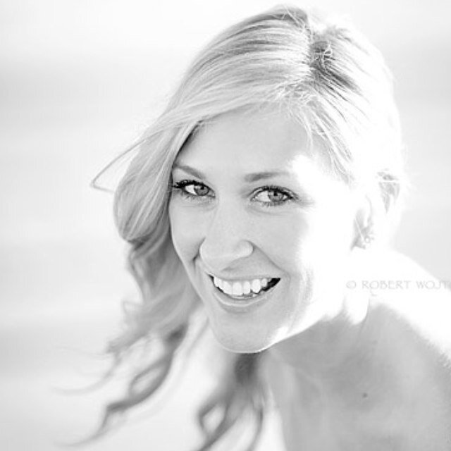 Find light in the beautiful sea
I choose to be happy