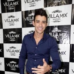 gaucha colorada  loca pelo gusttavo lima