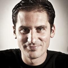 Zaakvoerder Hannibal Advertising, football lover, 2 prachtige dochters, online marketing addict