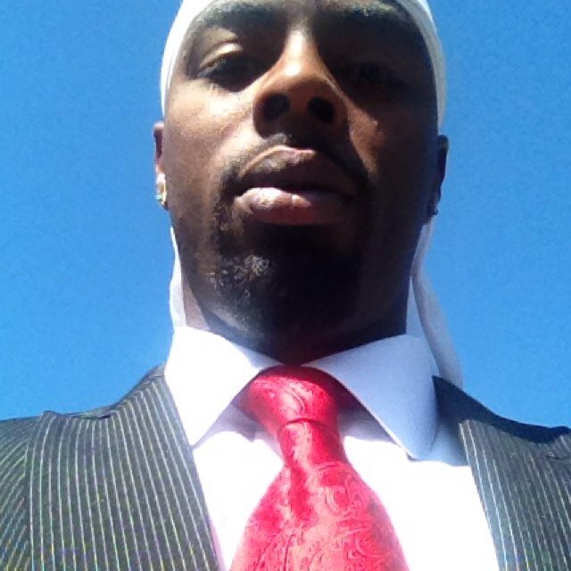 ARTIST/ MENTOR FOCUSED ON CREATING A POSITIVE SURROUNDING FOR OUR YOUTH TO GROW IN!
