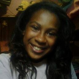 MeelSanttos2013's profile picture. Amo gravar vídeo no youtube tenho 11 anos amo fazer amides virtuais mas so com pessoas da minha idade. Essa sou euu .Bjss