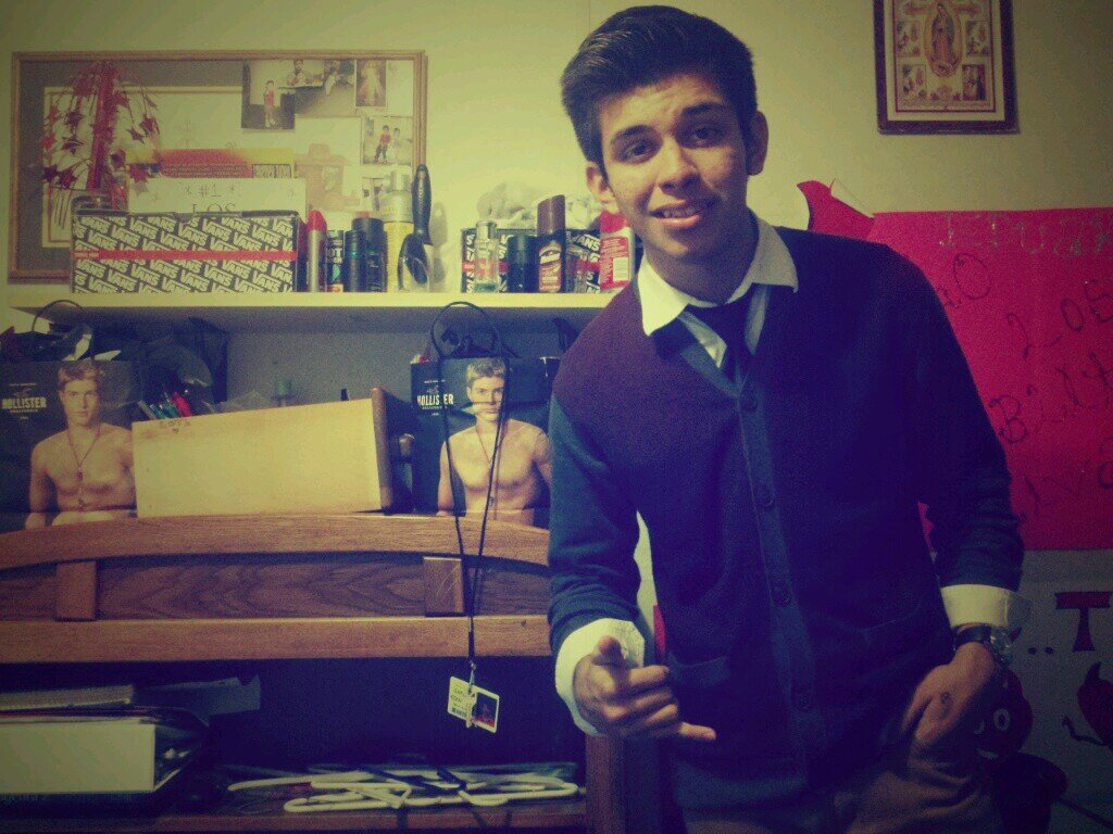 Leader of Los Diablitos Tribaleros.  Bailador|Cantante|Futbolista♡✌.  Me Dicen El Alfalfa Guerito♥♡