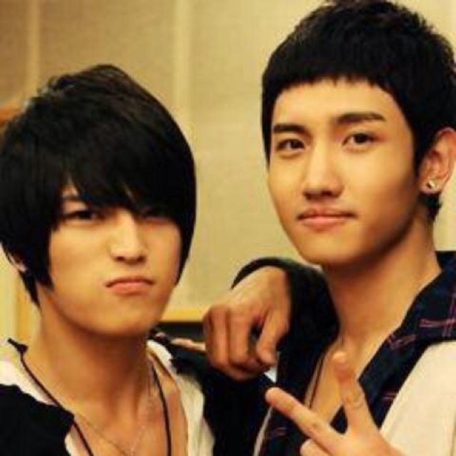 TV5XQ/TV2XQ/JYJ/SuperJunior/EXO/SHINee/SNSD/BTS/f(x)/Apink/BoA/ etc.基本雑食。ぎゅらいん大好き。気軽にぜひ♡ トン5人が永遠に幸せでありますように。ユンジェガチのジュンシム信者。 ぎゅ愛でる会ぎゅ長.