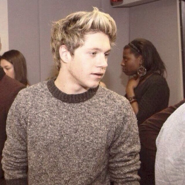 LetMalikYaBum's profile picture. 