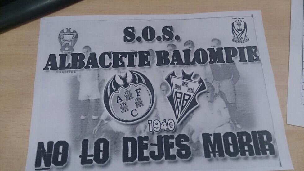 Siempre nos tendrás contigo somos tu fiel afición.
