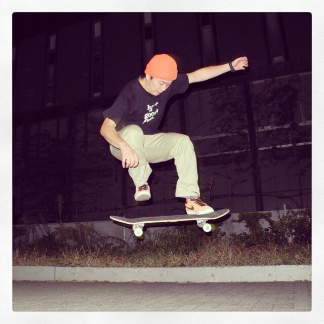 Skateboarder
BMX26
Murasaki

Destroy Babylon