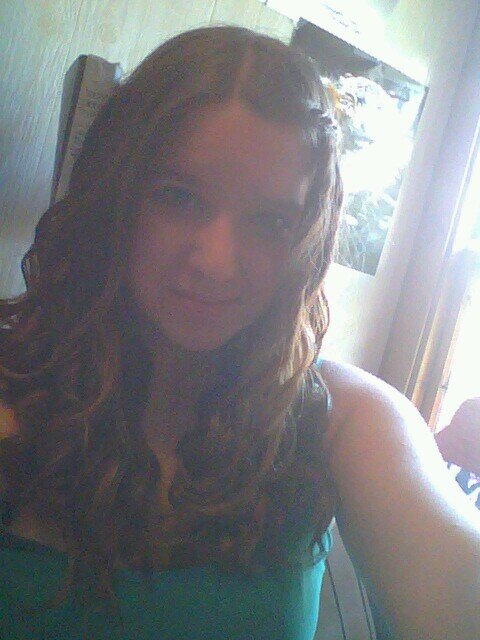 I love music. I'm a junior firefighter/paramedic. #senior #taken