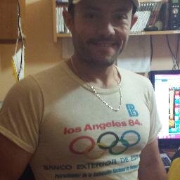 Aficionado a todos los deportes y en especial a NBA,FUTBOL,TENIS,BOXEO,F1 Y MOTOCICLISMO.