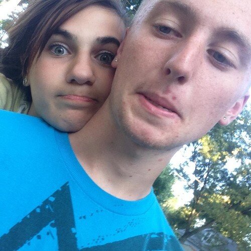 My girlfriend is Syd and she hates me but I love her