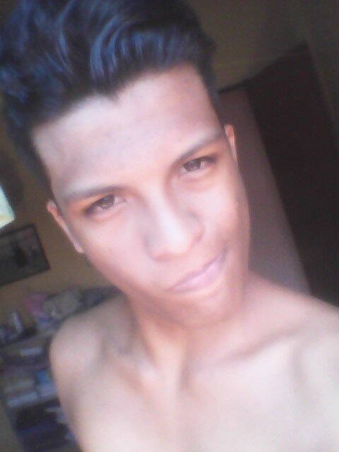 sou lindo do meu jeito pois Deus nao comete erros..