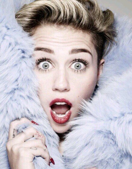 #LadyGaga #Rihanna #JustinBieber #KatyPerry #MileyCyrus #NickiMinaj #BritneySpears #SelenaGomez #LanaDelRey #CherLloyd #RitaOra