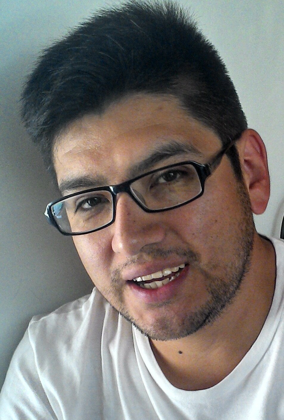alegre, divertido, ocurrente