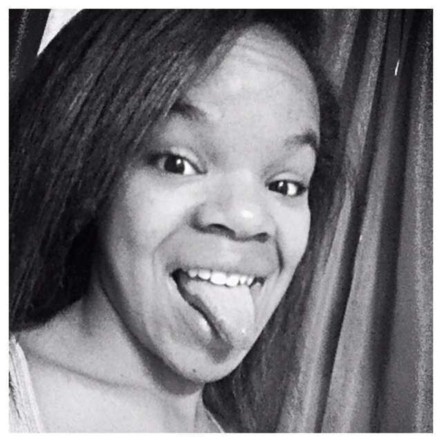 @pbea21 IG- kaylaalaaxoo_69 #teamshort Started from the bottom Now we here -Drake