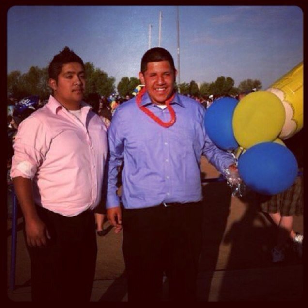 I play fotball for the best team Dos palos broncos